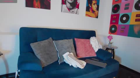 Snapshot of rowancley chatting on October 2025 12:27:01 PM Rowan online show from October 2025 12:27:01 PM