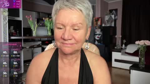 Roxana online show from March 2025 06:45:01 PM