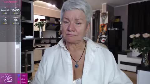 Roxana online show from September 2025 06:35:02 PM