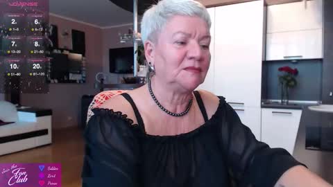 Roxana online show from October 2025 02:36:01 PM
