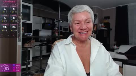 Snapshot of roxana_brooks chatting on February 2026 07:23:02 PM Roxana online show from February 2026 07:23:02 PM