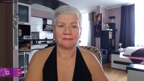 Snapshot of roxana_brooks chatting on February 2026 11:36:01 AM Roxana online show from February 2026 11:36:01 AM