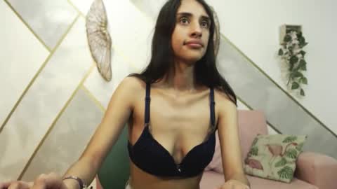   online show from October 2025 07:45:02 PM