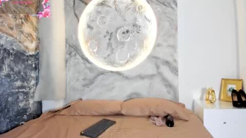 Snapshot of roxanaborns chatting on October 2025 01:02:02 PM roxanaborns online show from October 2025 01:02:02 PM