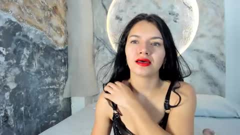 Snapshot of roxanaborns chatting on November 2025 12:15:01 PM roxanaborns online show from November 2025 12:15:01 PM