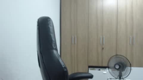 Snapshot of roxanalove7 chatting on September 2025 11:30:02 PM Roxana online show from September 2025 11:30:02 PM