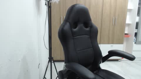 Snapshot of roxanalove7 chatting on January 2026 02:14:02 AM Roxana online show from January 2026 02:14:02 AM