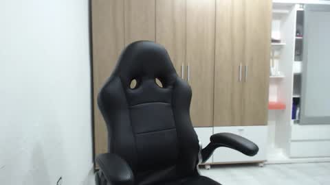 Snapshot of roxanalove7 chatting on January 2026 01:54:02 AM Roxana online show from January 2026 01:54:02 AM