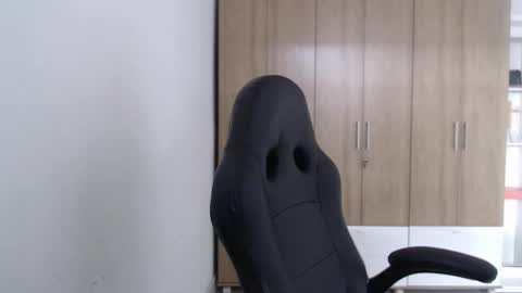 Snapshot of roxanalove7 chatting on February 2026 06:45:01 PM Roxana online show from February 2026 06:45:01 PM