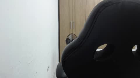 Snapshot of roxanalove7 chatting on February 2026 11:54:01 PM Roxana online show from February 2026 11:54:01 PM