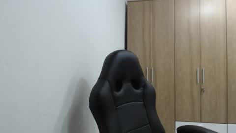 Snapshot of roxanalove7 chatting on February 2026 01:24:02 AM Roxana online show from February 2026 01:24:02 AM