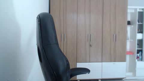 Snapshot of roxanalove7 chatting on February 2026 06:42:01 PM Roxana online show from February 2026 06:42:01 PM