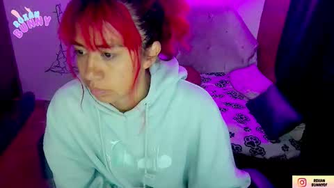 Snapshot of roxanbunny chatting on October 2025 11:50:01 PM roxxy online show from October 2025 11:50:01 PM