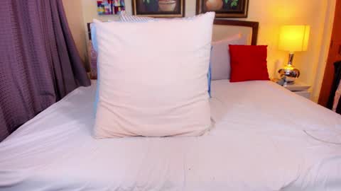 Snapshot of roxiets chatting on February 2026 09:55:01 PM roxie online show from February 2026 09:55:01 PM