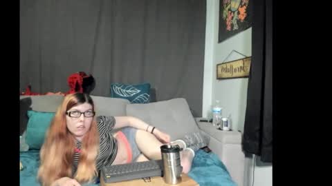 roxihazeleyes online show from October 2025 02:14:02 AM