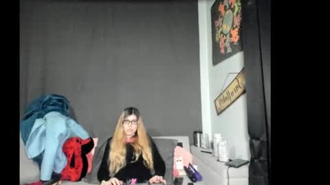 Snapshot of roxihazeleyes chatting on February 2026 08:54:02 AM roxihazeleyes online show from February 2026 08:54:02 AM