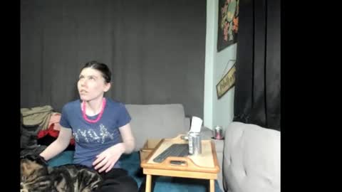 Snapshot of roxihazeleyes chatting on March 2026 03:30:01 AM roxihazeleyes online show from March 2026 03:30:01 AM