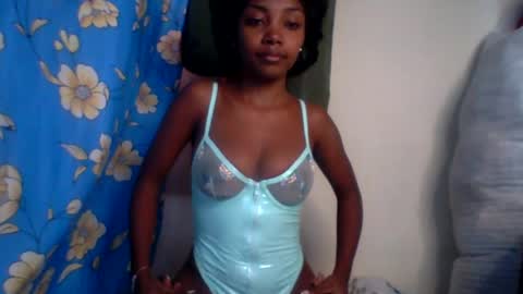 Snapshot of roxilita chatting on July 2026 06:41:02 AM Roxilita online show from July 2026 06:41:02 AM