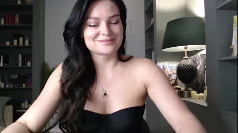 roxxiejet online show from December 2025 08:23:01 AM