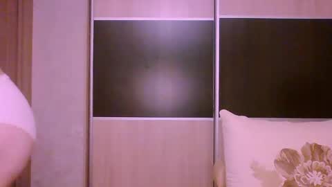 Roxxy Wharton online show from June 2026 11:49:02 AM