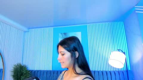 Roxy hell online show from November 2025 12:26:01 PM