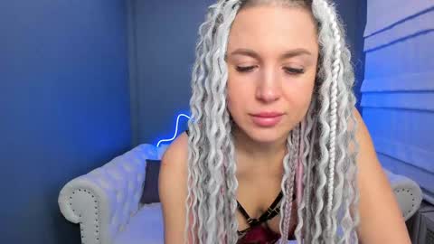 Roxy online show from January 2025 01:25:02 AM