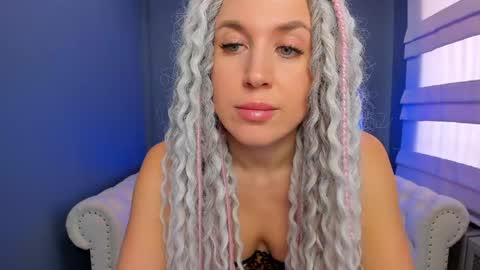 Roxy online show from February 2025 07:57:02 AM