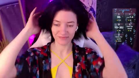 Snapshot of roxy_riot_ chatting on December 2025 01:36:01 AM roxy_riot_ online show from December 2025 01:36:01 AM