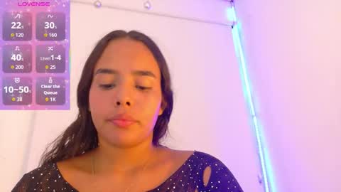 roxy_stone1 online show from October 2025 08:31:01 PM