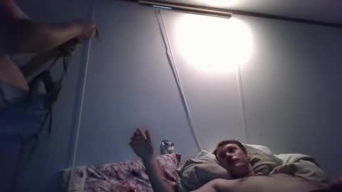 Roxy and Brock online show from September 2025 12:38:02 PM