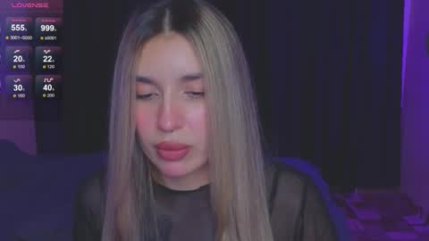 Roxy online show from September 2025 08:41:01 PM