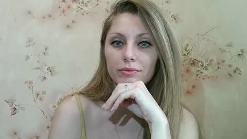 roxyfox18x01 online show from February 2026 08:57:02 AM