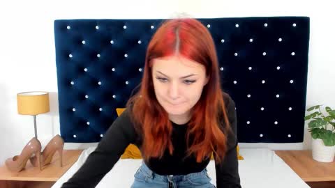 Snapshot of roxykinky chatting on September 2025 11:15:01 AM Roxy online show from September 2025 11:15:01 AM