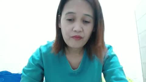 Snapshot of roxyluvv chatting on January 2026 03:50:01 PM roxyluvv online show from January 2026 03:50:01 PM