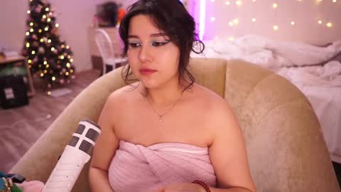 Snapshot of roxysuh chatting on January 2025 11:09:02 AM roxysuh online show from January 2025 11:09:02 AM