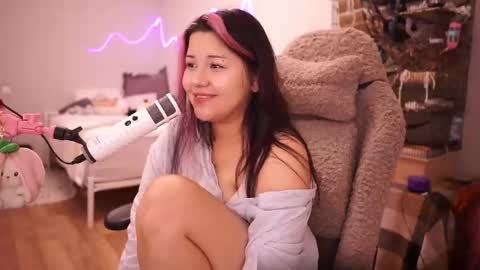 Snapshot of roxysuh chatting on September 2025 08:18:01 AM roxysuh online show from September 2025 08:18:01 AM