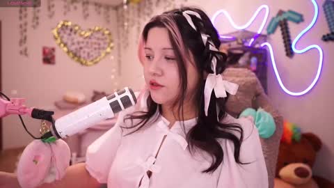 Snapshot of roxysuh chatting on November 2025 07:14:02 AM roxysuh online show from November 2025 07:14:02 AM