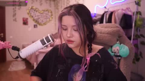 Snapshot of roxysuh chatting on December 2025 07:03:02 AM roxysuh online show from December 2025 07:03:02 AM