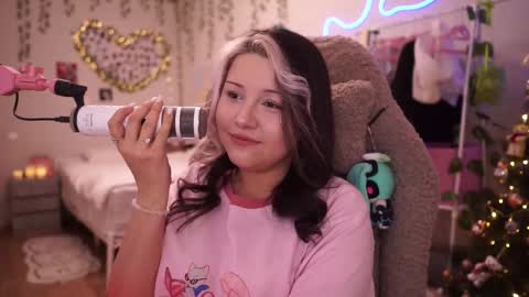 roxysuh online show from January 2026 08:27:01 AM