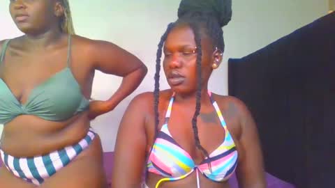 Snapshot of royal_goddes chatting on March 2025 03:30:01 AM goddes online show from March 2025 03:30:01 AM