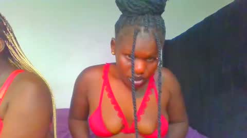Snapshot of royal_goddes chatting on March 2025 01:45:01 AM goddes online show from March 2025 01:45:01 AM