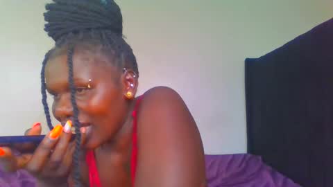 Snapshot of royal_goddes chatting on March 2025 06:04:02 AM goddes online show from March 2025 06:04:02 AM