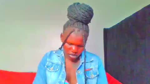 Snapshot of royal_goddes chatting on March 2025 04:11:01 PM goddes online show from March 2025 04:11:01 PM