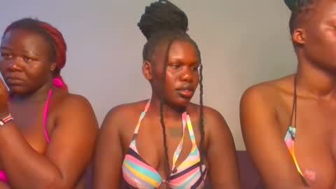 Snapshot of royal_goddes chatting on March 2025 02:09:02 AM goddes online show from March 2025 02:09:02 AM