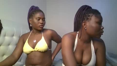 Snapshot of royal_goddes chatting on September 2025 12:10:02 AM goddes online show from September 2025 12:10:02 AM