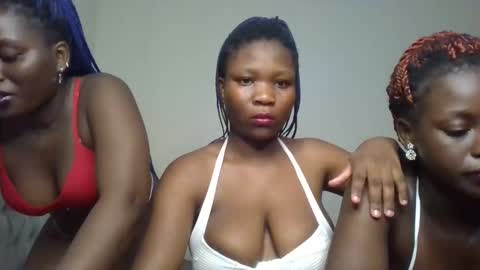 Snapshot of royal_goddes chatting on September 2025 02:37:02 AM goddes online show from September 2025 02:37:02 AM