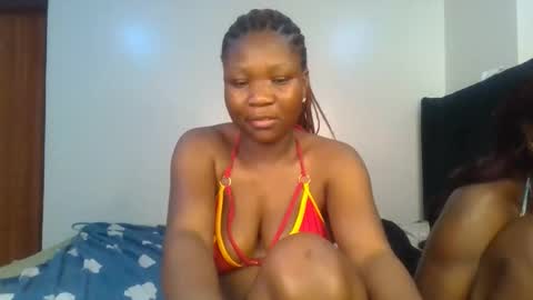 Snapshot of royal_goddes chatting on October 2025 03:00:01 PM goddes online show from October 2025 03:00:01 PM