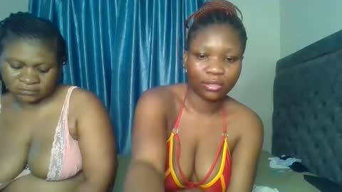 Snapshot of royal_goddes chatting on October 2025 09:48:01 PM goddes online show from October 2025 09:48:01 PM