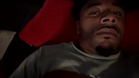 Snapshot of royal_sf chatting on February 2025 07:06:02 AM Royal SF online show from February 2025 07:06:02 AM