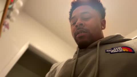 Snapshot of royal_sf chatting on February 2025 06:41:01 PM Royal SF online show from February 2025 06:41:01 PM